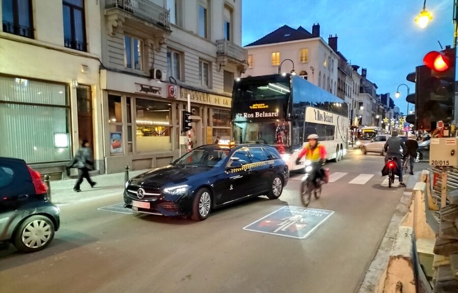La rue cyclable de la rue de Laeken