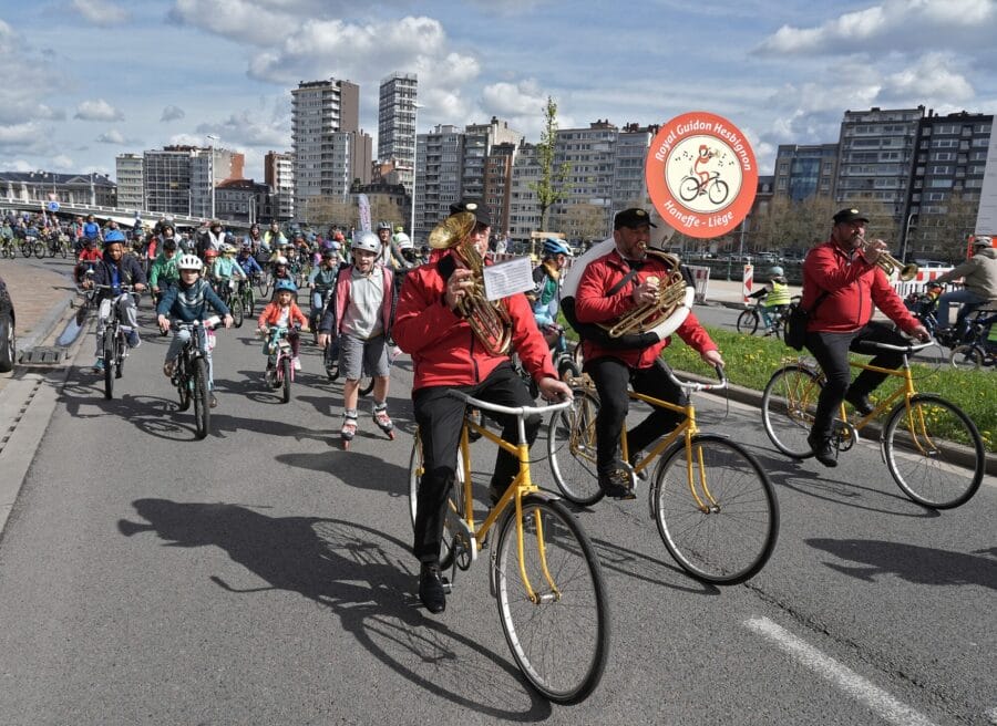 Royal guidon hesbignon