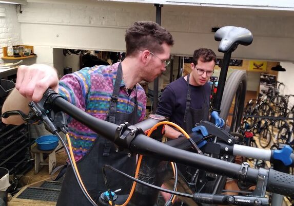 Atelier participatif et solidaire Liège Cyclolibre